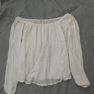 White Hollister shirt